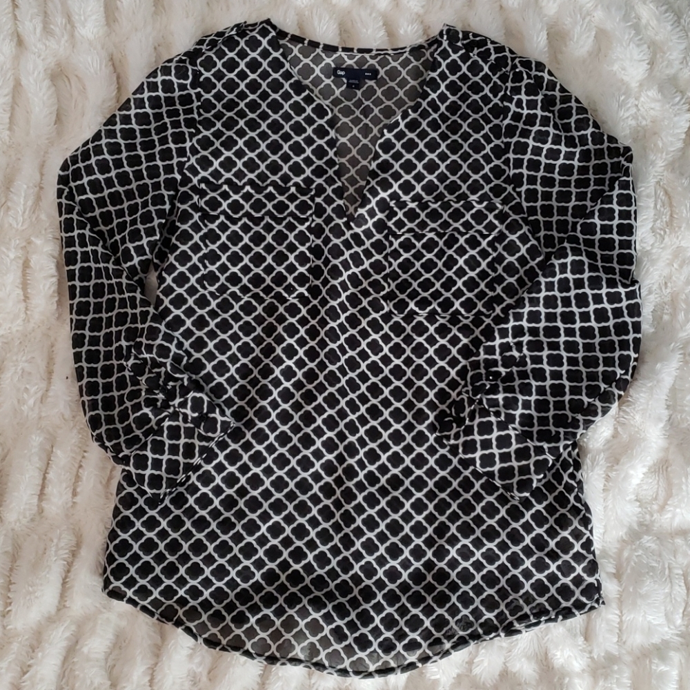 Gap 3/4 sleeve top size small